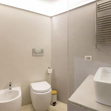 Labanca's Domus Navona 2 *